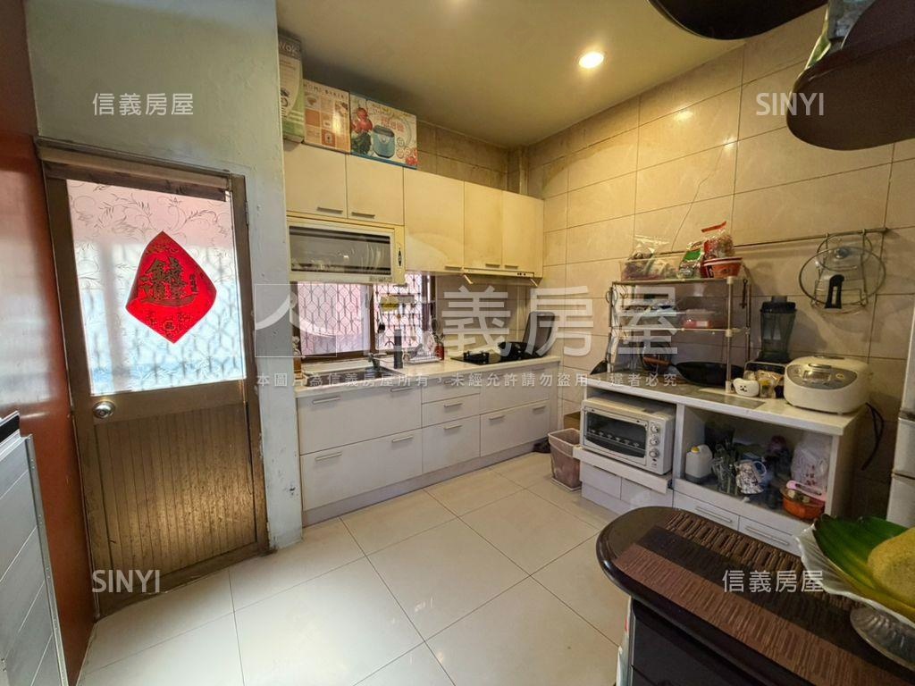 新接★彩蝶精品美墅房屋室內格局與周邊環境