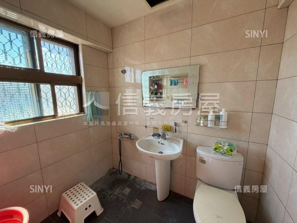 新接★彩蝶精品美墅房屋室內格局與周邊環境