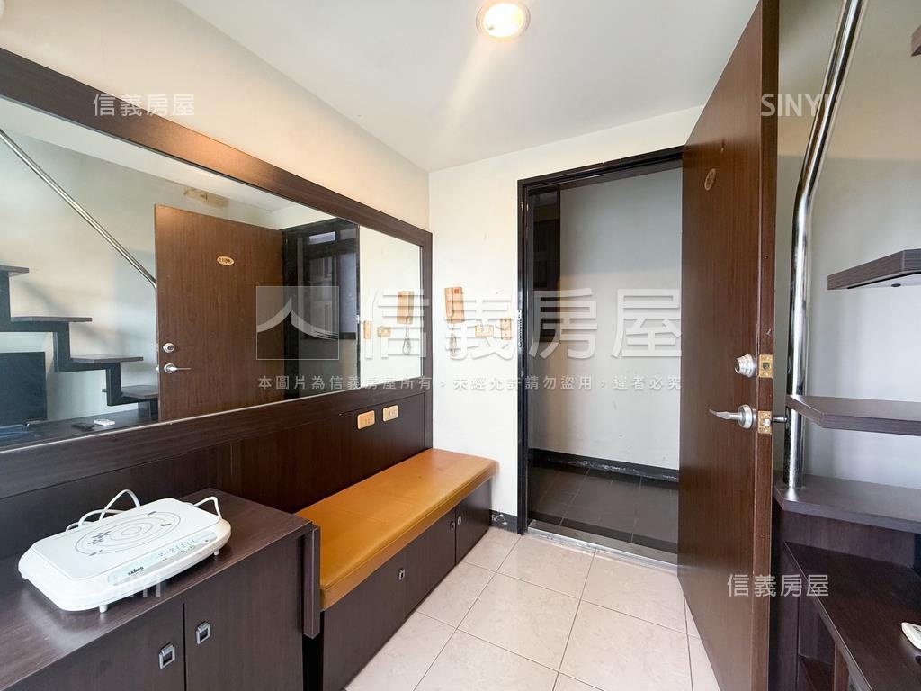 楠梓火車站菁英中的菁英房屋室內格局與周邊環境