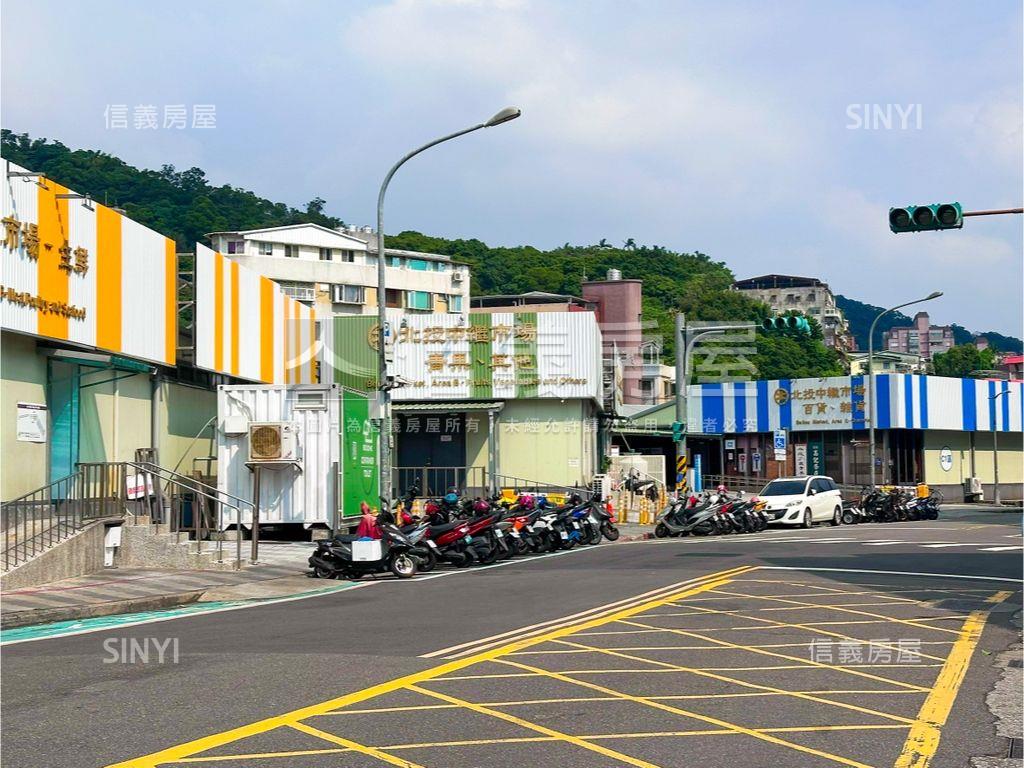 《沐晴》次高樓兩房大平車房屋室內格局與周邊環境