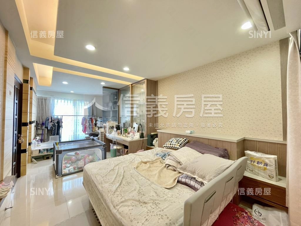 商６０雙車朝南傳統別墅房屋室內格局與周邊環境