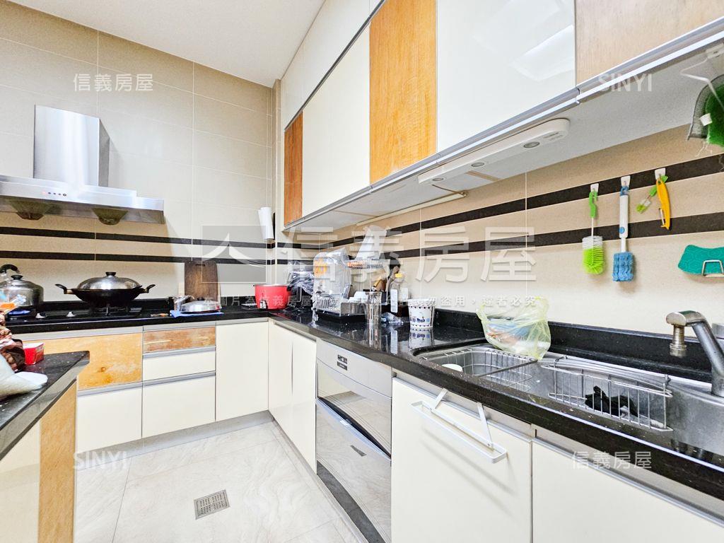 邊間獨棟★大溪電梯別墅房屋室內格局與周邊環境