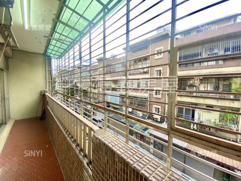 政大黃金三樓稀有釋出房屋室內格局與周邊環境