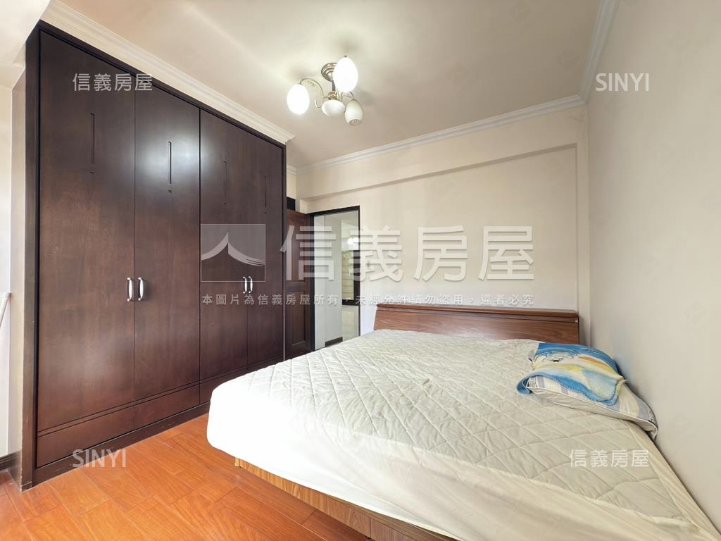 微風華廈高樓方正採光通風房屋室內格局與周邊環境