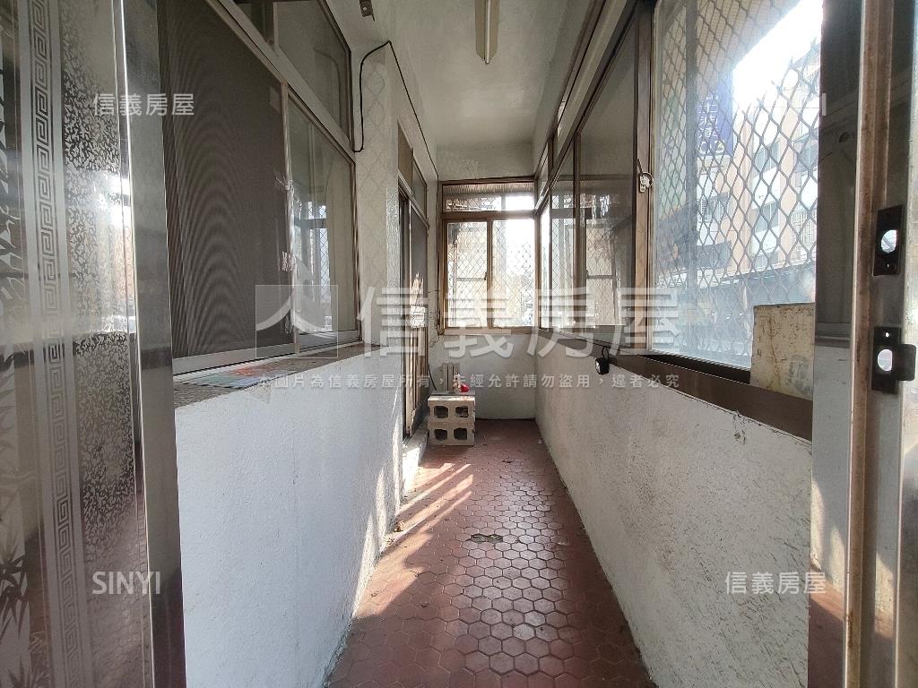 和順國宅邊間一樓寓房屋室內格局與周邊環境