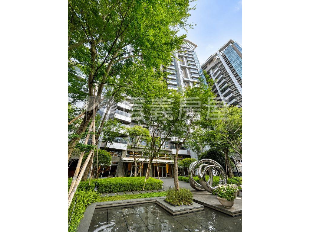 湛然朝南稀有見林蔭房屋室內格局與周邊環境