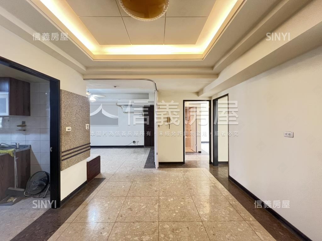 大業國中學區電梯四房房屋室內格局與周邊環境