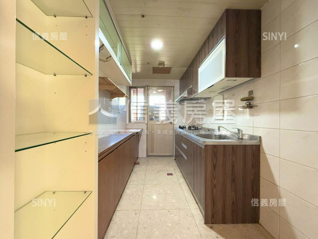 大業國中學區電梯四房房屋室內格局與周邊環境