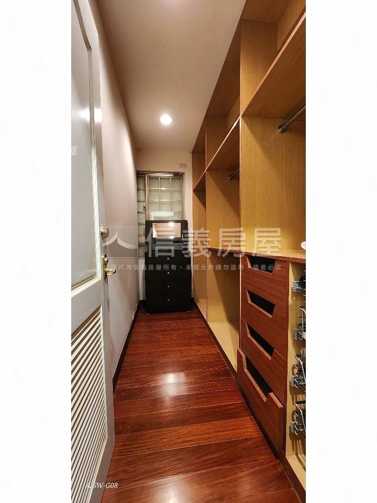 湖適三房平面車位房屋室內格局與周邊環境