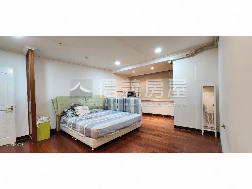 湖適三房平面車位房屋室內格局與周邊環境