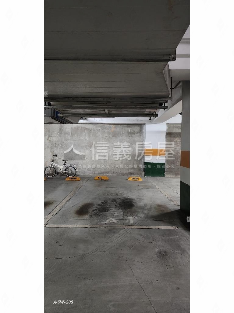 湖適三房平面車位房屋室內格局與周邊環境