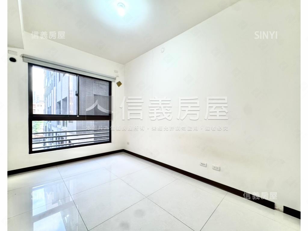 稀有源美學邊間露臺大三房房屋室內格局與周邊環境