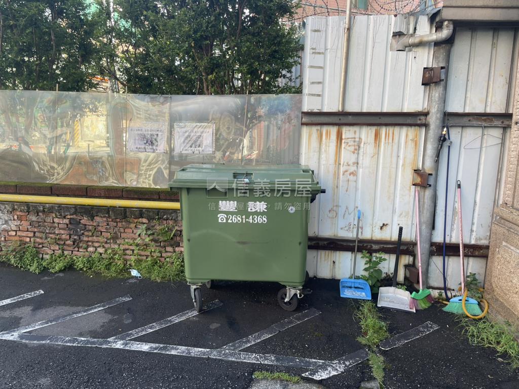 首購樂高成家挑高２房房屋室內格局與周邊環境