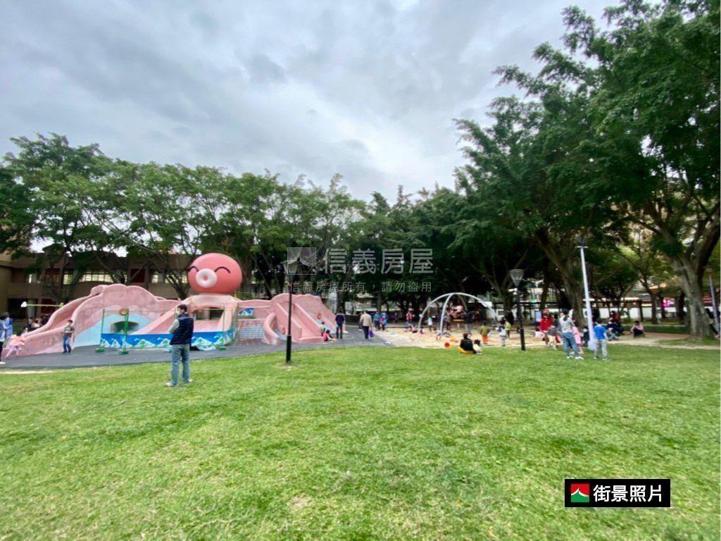 首購樂高成家挑高２房房屋室內格局與周邊環境