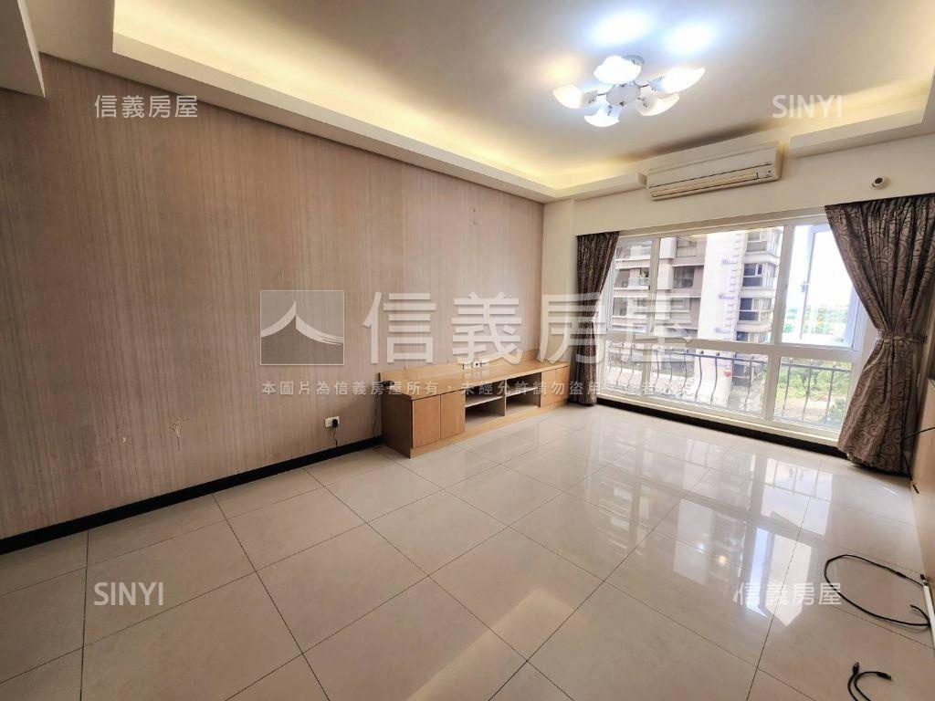 法國香榭景觀大兩房車位房屋室內格局與周邊環境