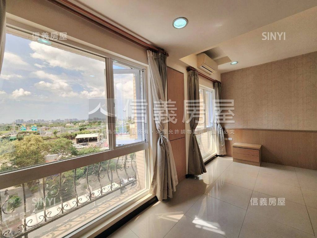 法國香榭景觀大兩房車位房屋室內格局與周邊環境
