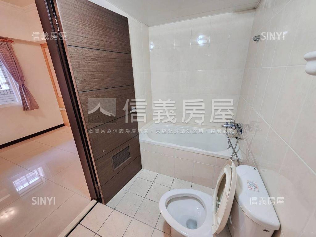 法國香榭景觀大兩房車位房屋室內格局與周邊環境