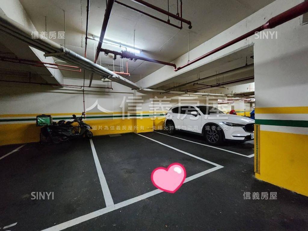法國香榭景觀大兩房車位房屋室內格局與周邊環境