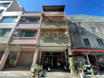 仁義街面寬透天