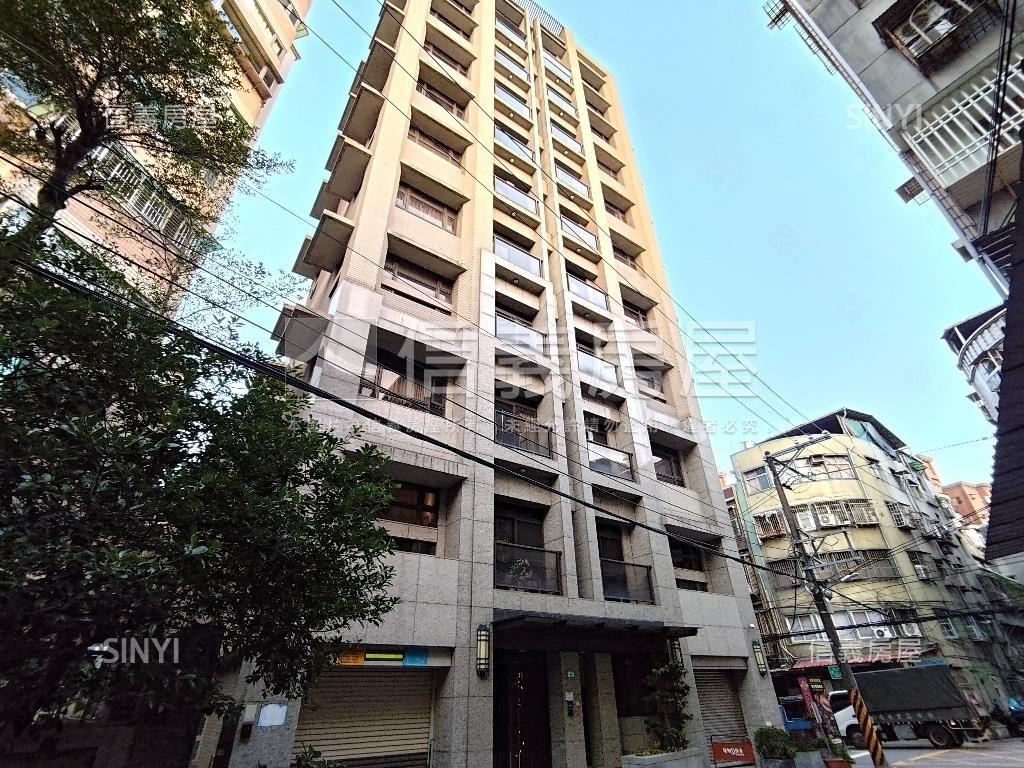 新板微風景觀兩房車位房屋室內格局與周邊環境