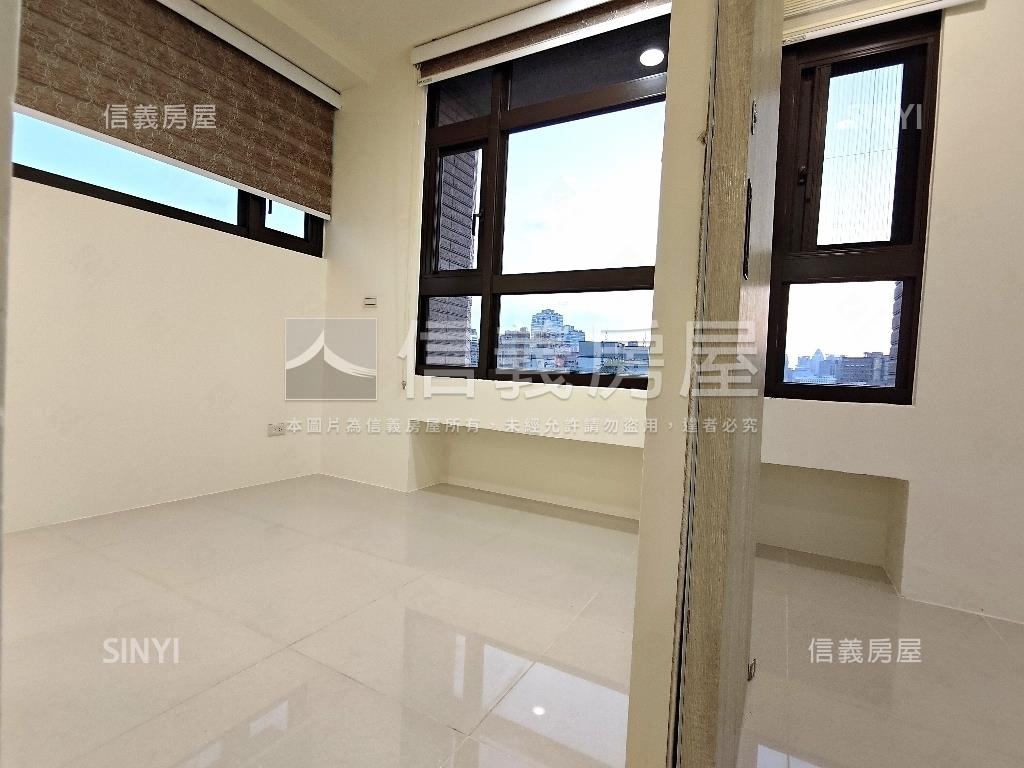 新板微風景觀兩房車位房屋室內格局與周邊環境