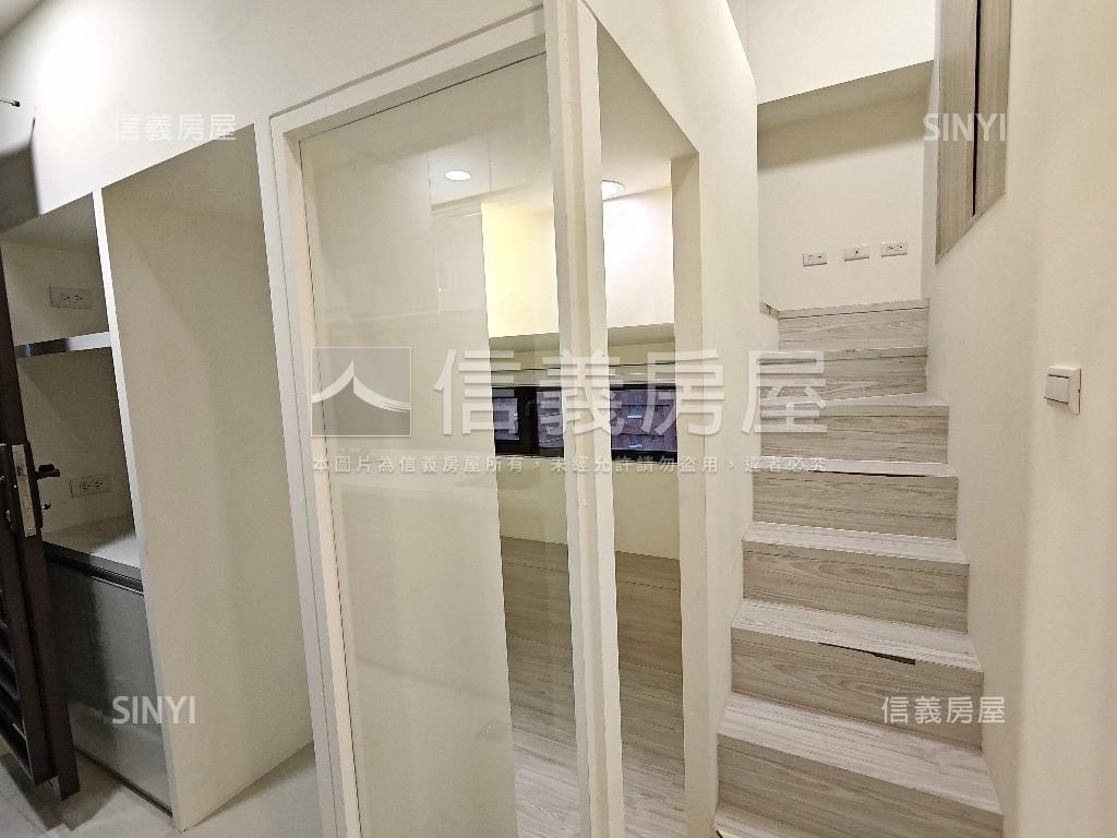 新板微風景觀兩房車位房屋室內格局與周邊環境