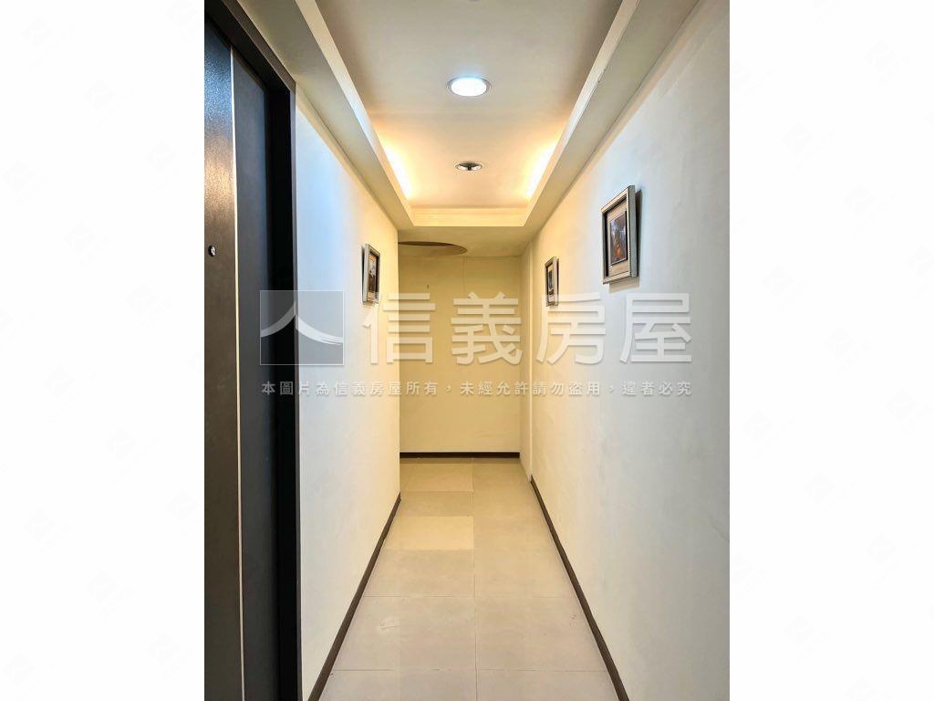 松菸大巨蛋電梯美２房房屋室內格局與周邊環境