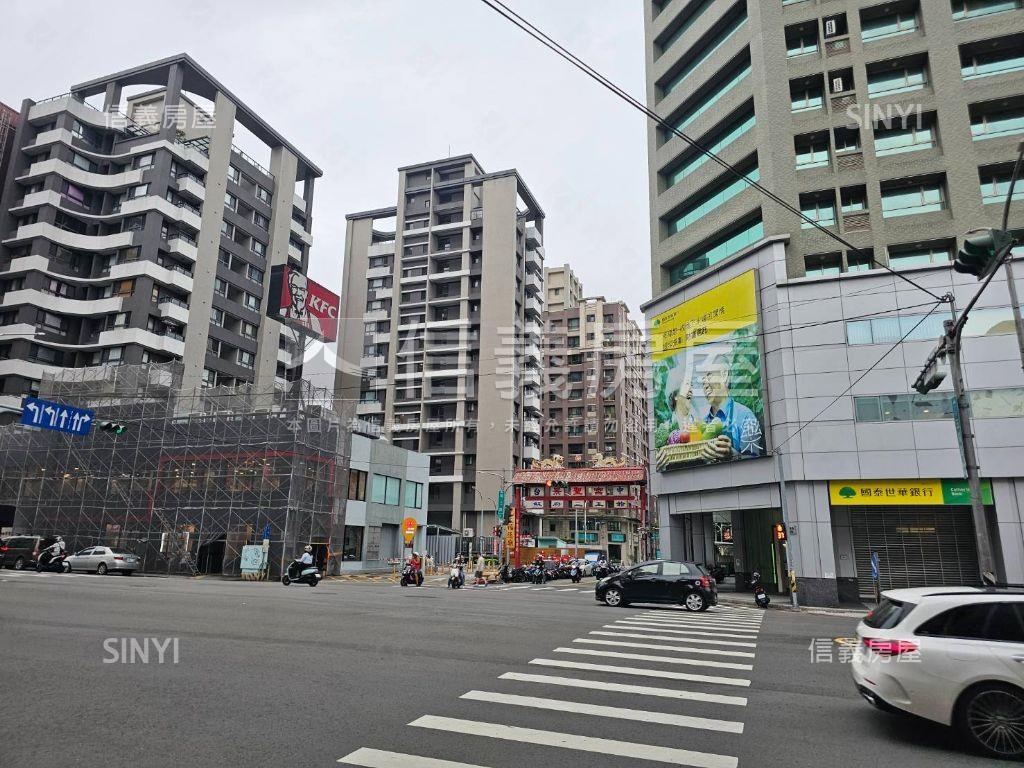 北區臨路８米面寬美透店房屋室內格局與周邊環境