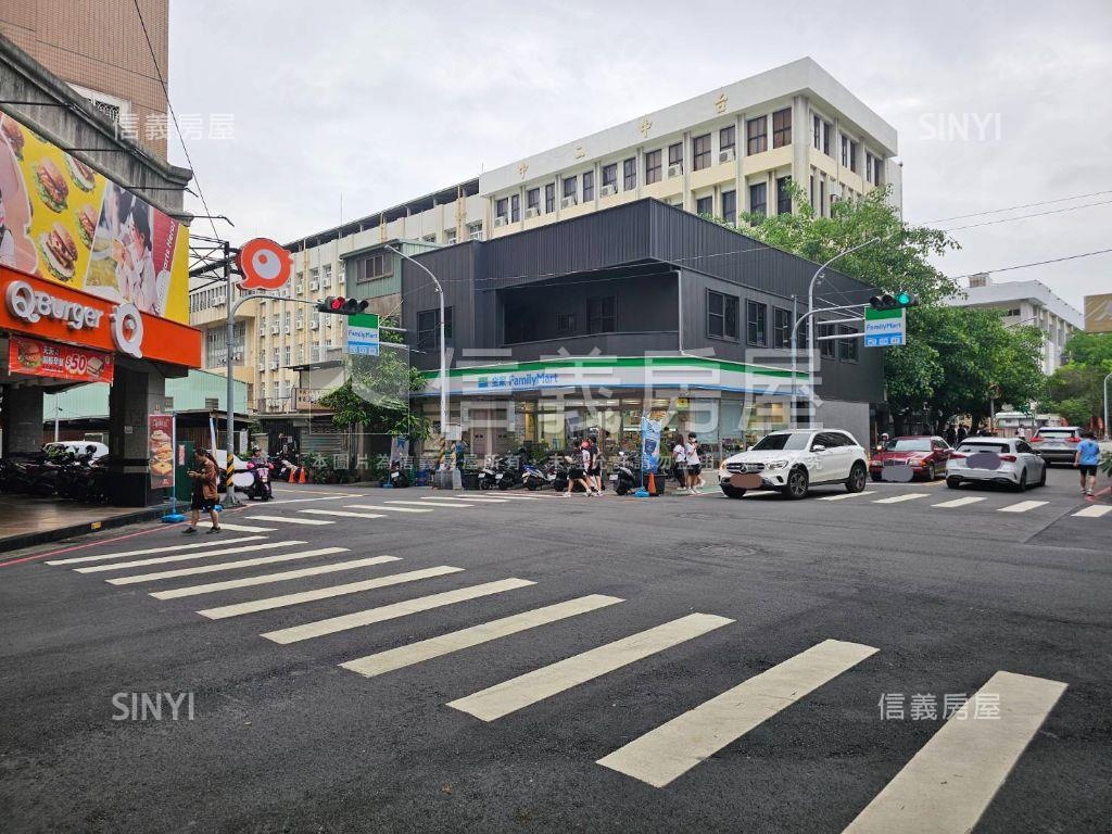 北區臨路８米面寬美透店房屋室內格局與周邊環境