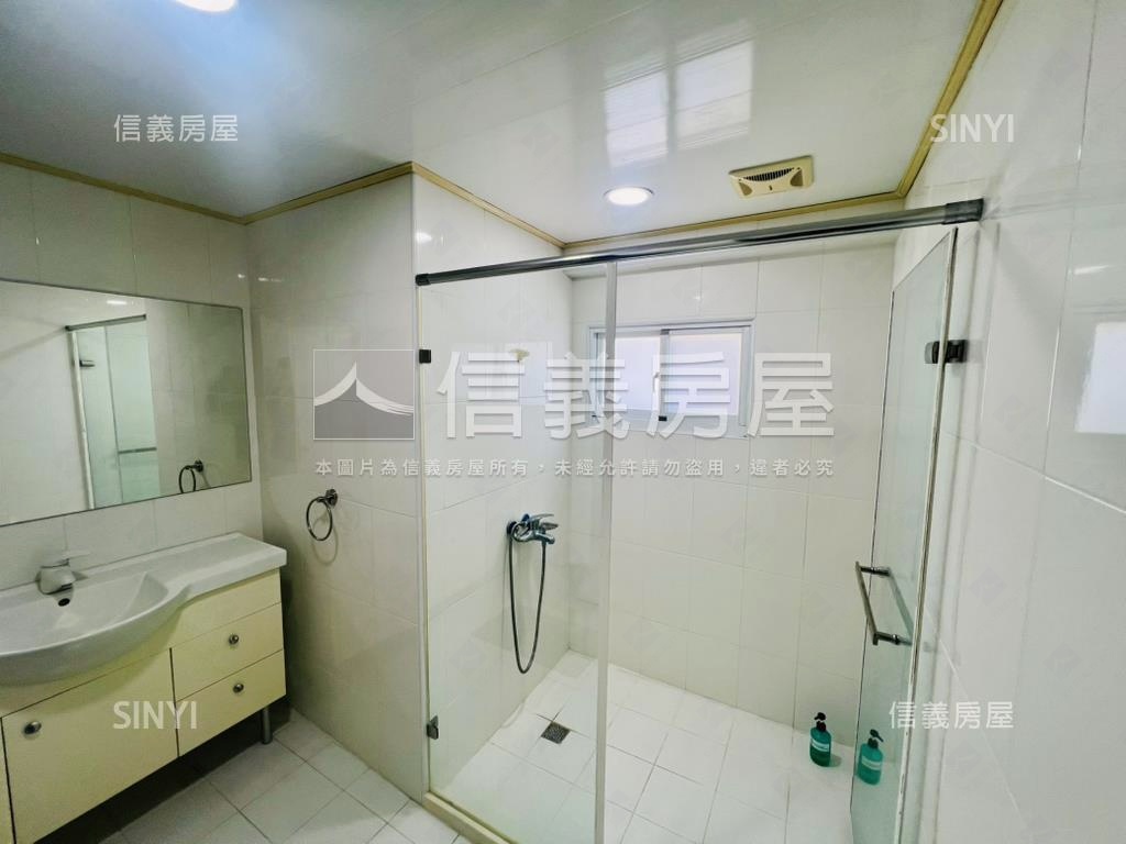 長榮景觀華廈大兩房房屋室內格局與周邊環境