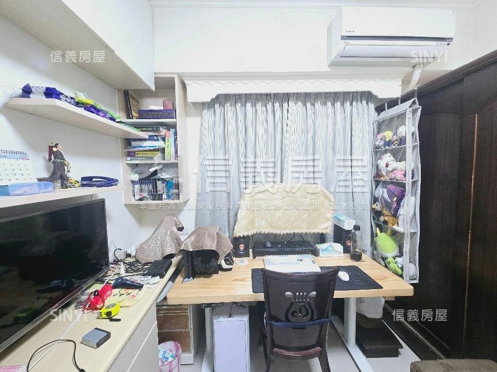 佳昌裝潢三房一和室房屋室內格局與周邊環境