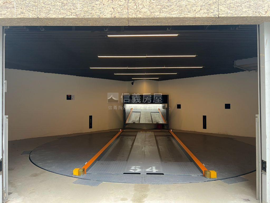 頂溪捷運～昇陽國詠車位房屋室內格局與周邊環境