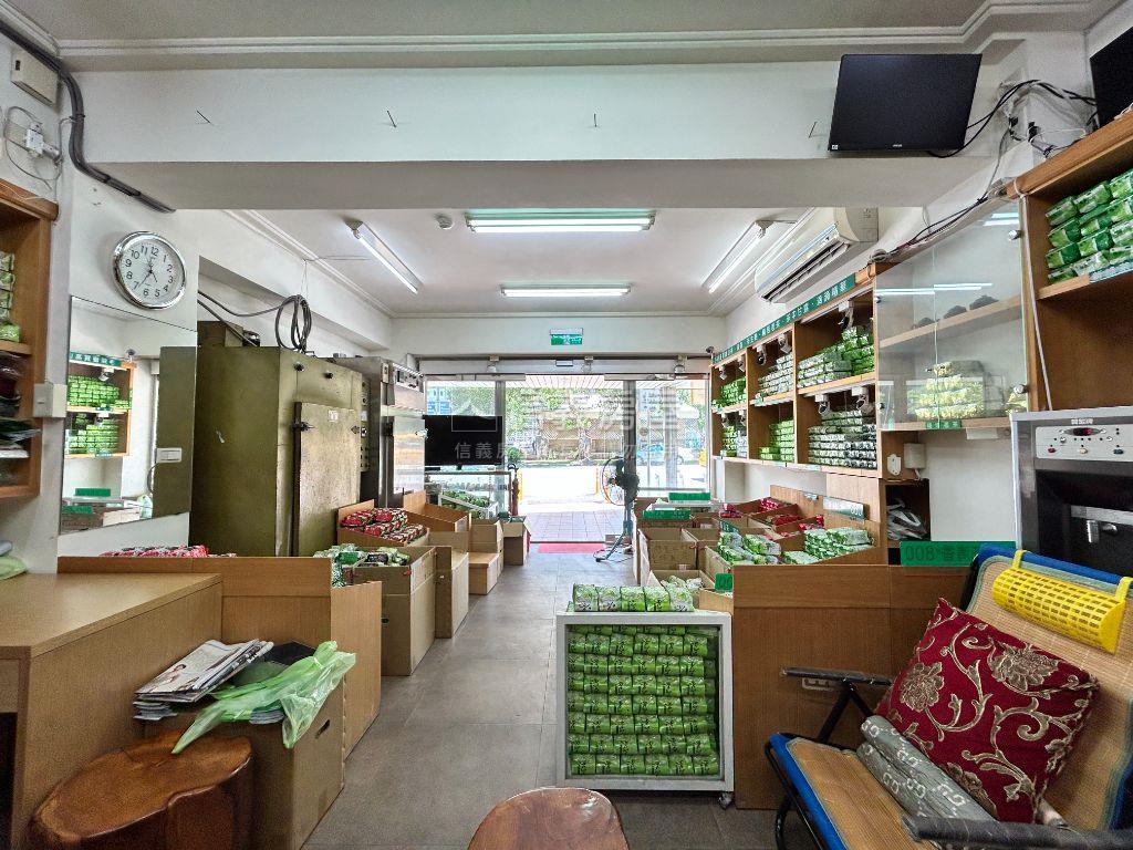 民生社區大面寬金店面房屋室內格局與周邊環境