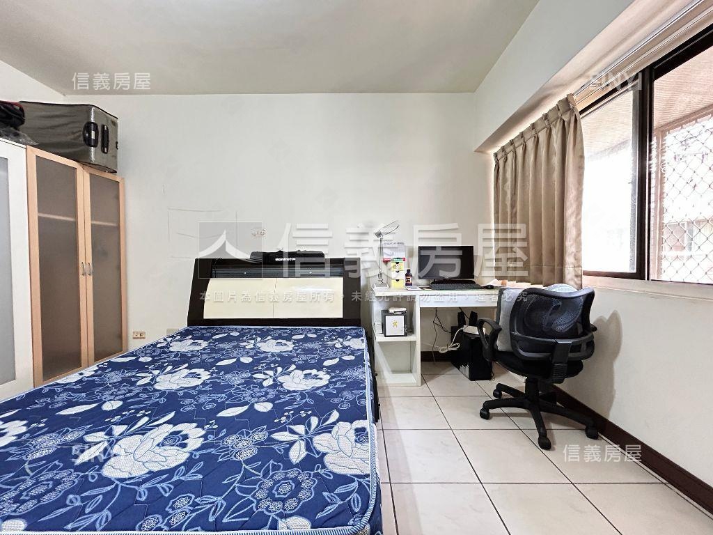 西區精誠商圈採光大套房房屋室內格局與周邊環境