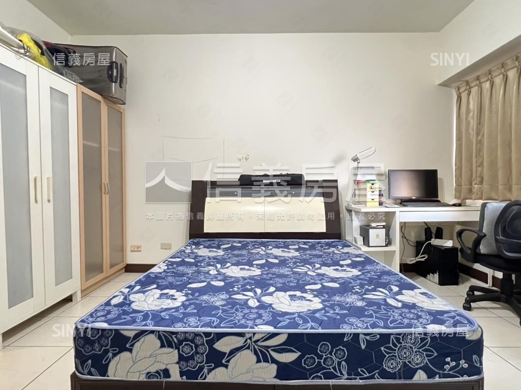 西區精誠商圈採光大套房房屋室內格局與周邊環境