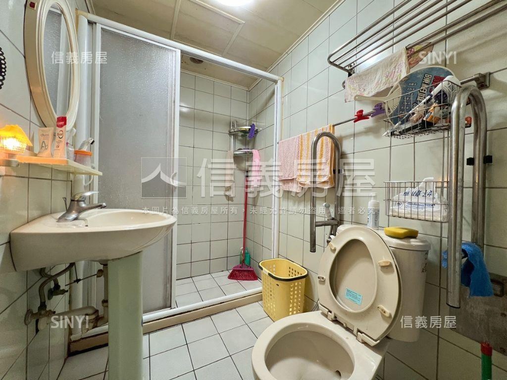 一中商圈一樓雅緻兩房房屋室內格局與周邊環境