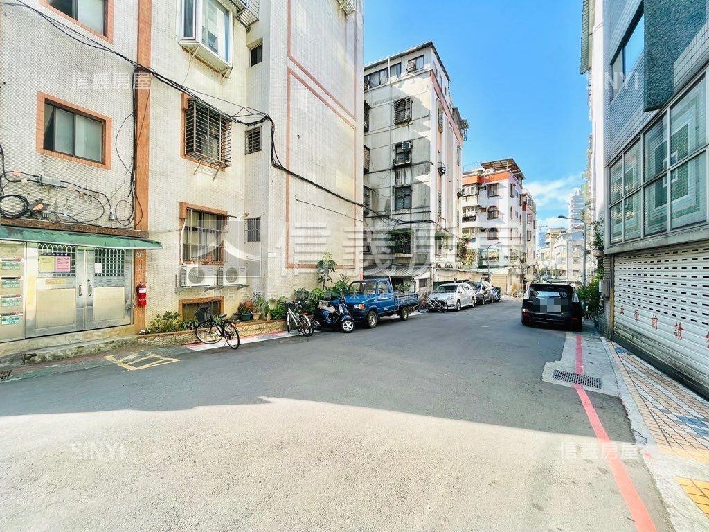 【新接】日現房子＋車位房屋室內格局與周邊環境