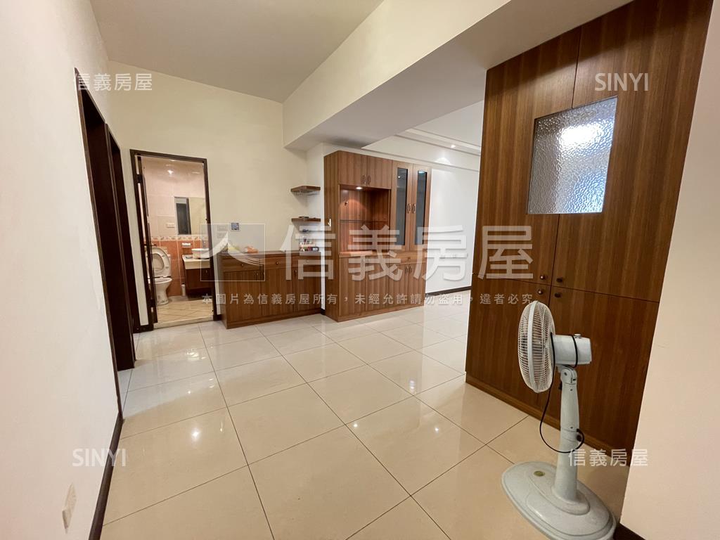 近民視凡爾賽大四房含車位房屋室內格局與周邊環境