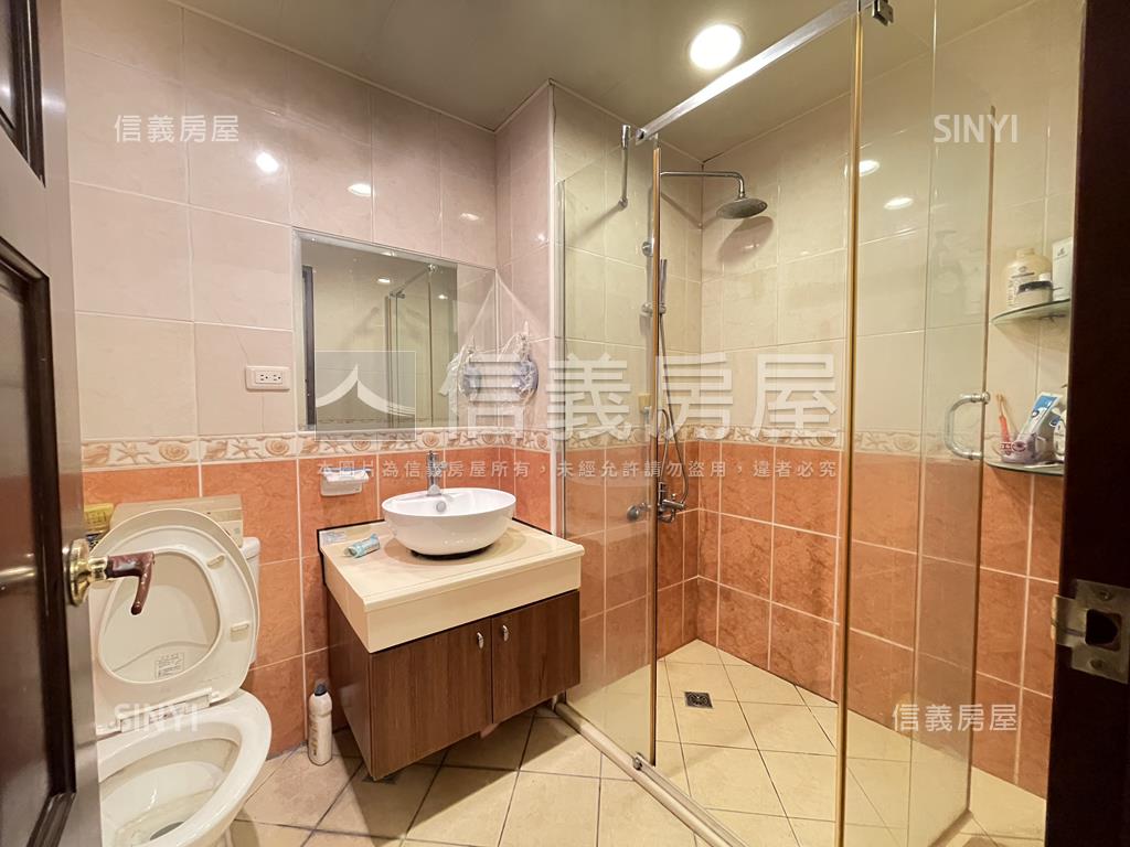 近民視凡爾賽大四房含車位房屋室內格局與周邊環境