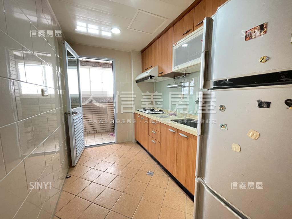 近民視凡爾賽大四房含車位房屋室內格局與周邊環境