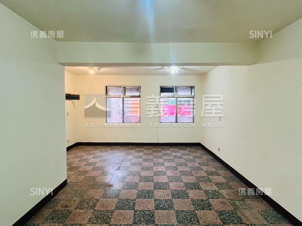 免爬高！近環球公寓二樓！房屋室內格局與周邊環境