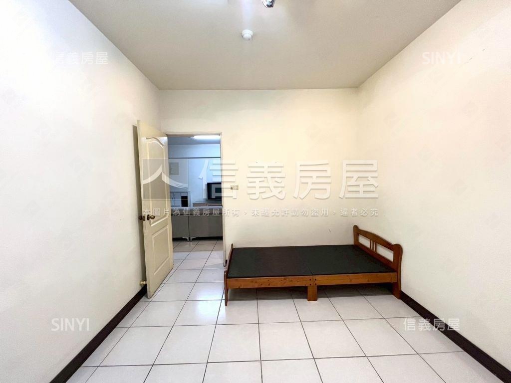 西區近五期親家御苑三房房屋室內格局與周邊環境
