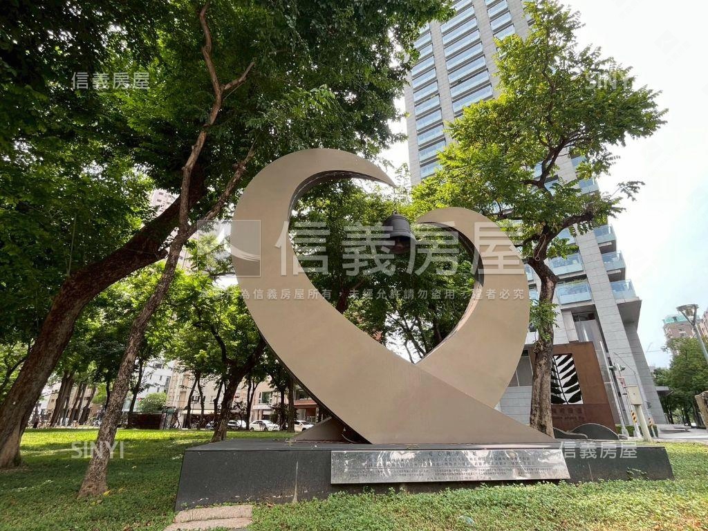 西區近五期親家御苑三房房屋室內格局與周邊環境