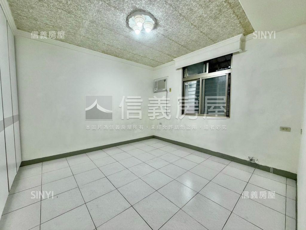 三民路，稀有公寓房屋室內格局與周邊環境