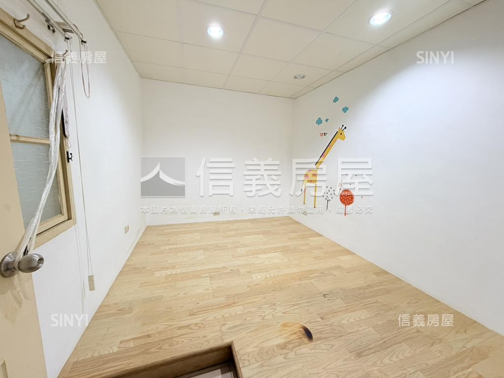 稀有。漂亮懷德街３樓房屋室內格局與周邊環境