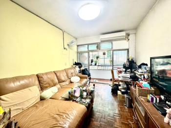 麗山碧湖．靜巷美寓