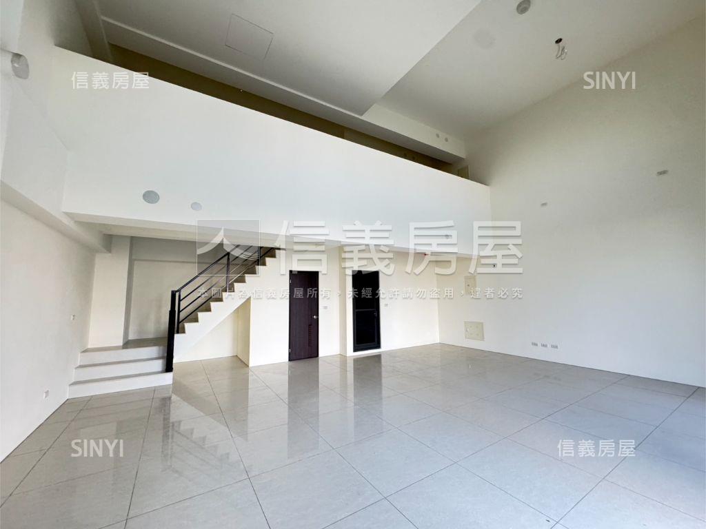 九份子大面寬店面房屋室內格局與周邊環境