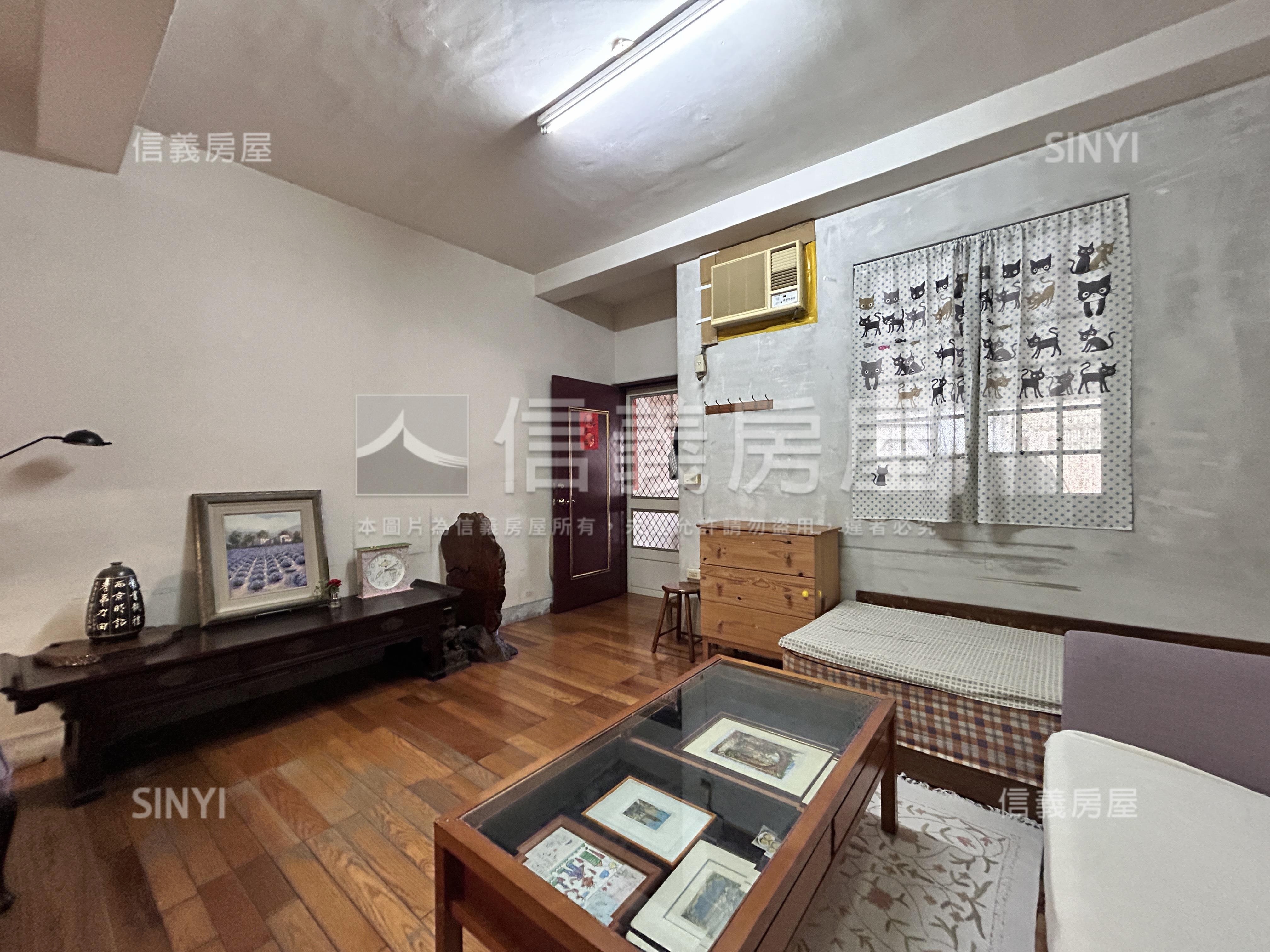 公益商圈精美街透天房屋室內格局與周邊環境