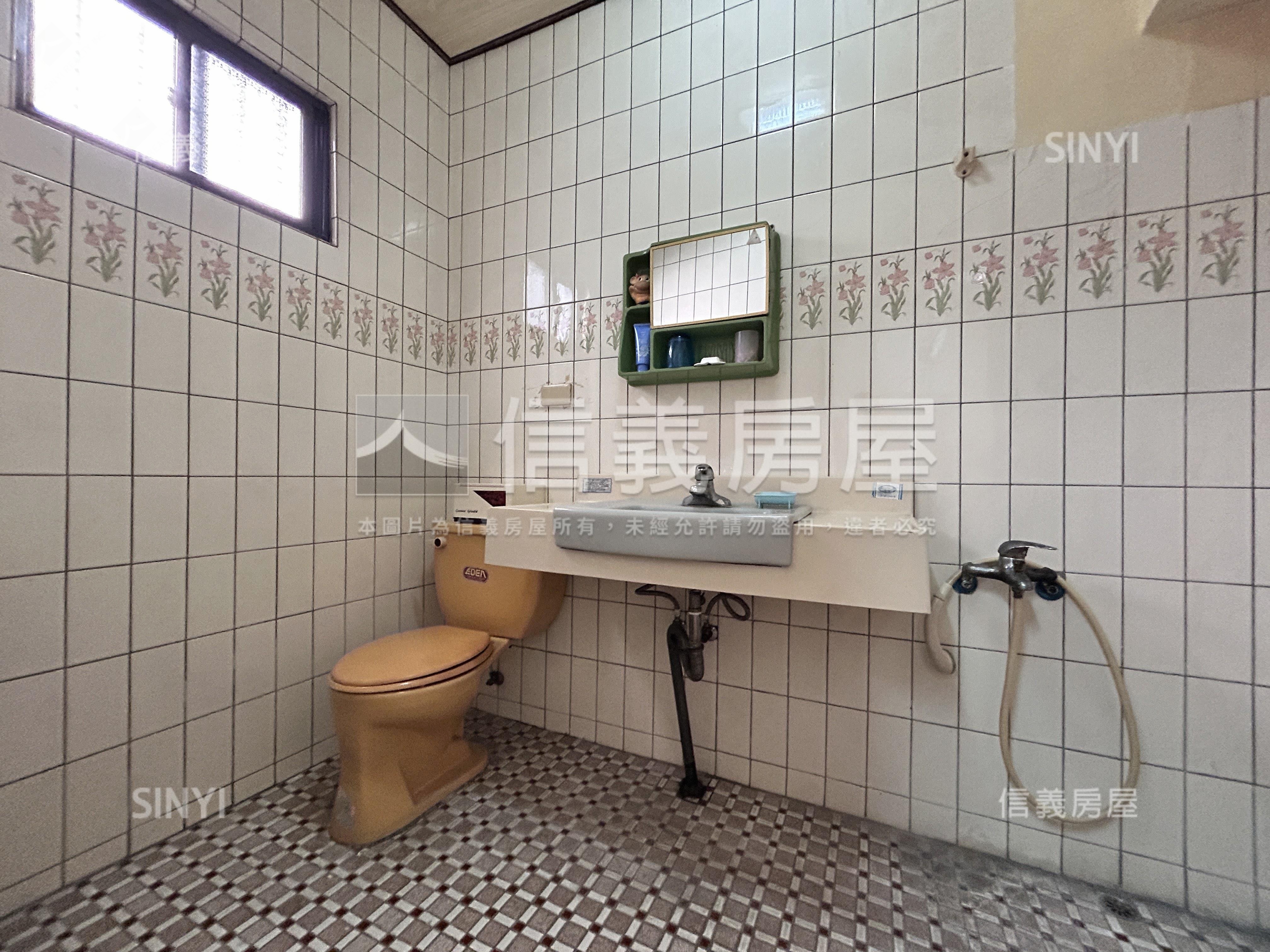 公益商圈精美街透天房屋室內格局與周邊環境