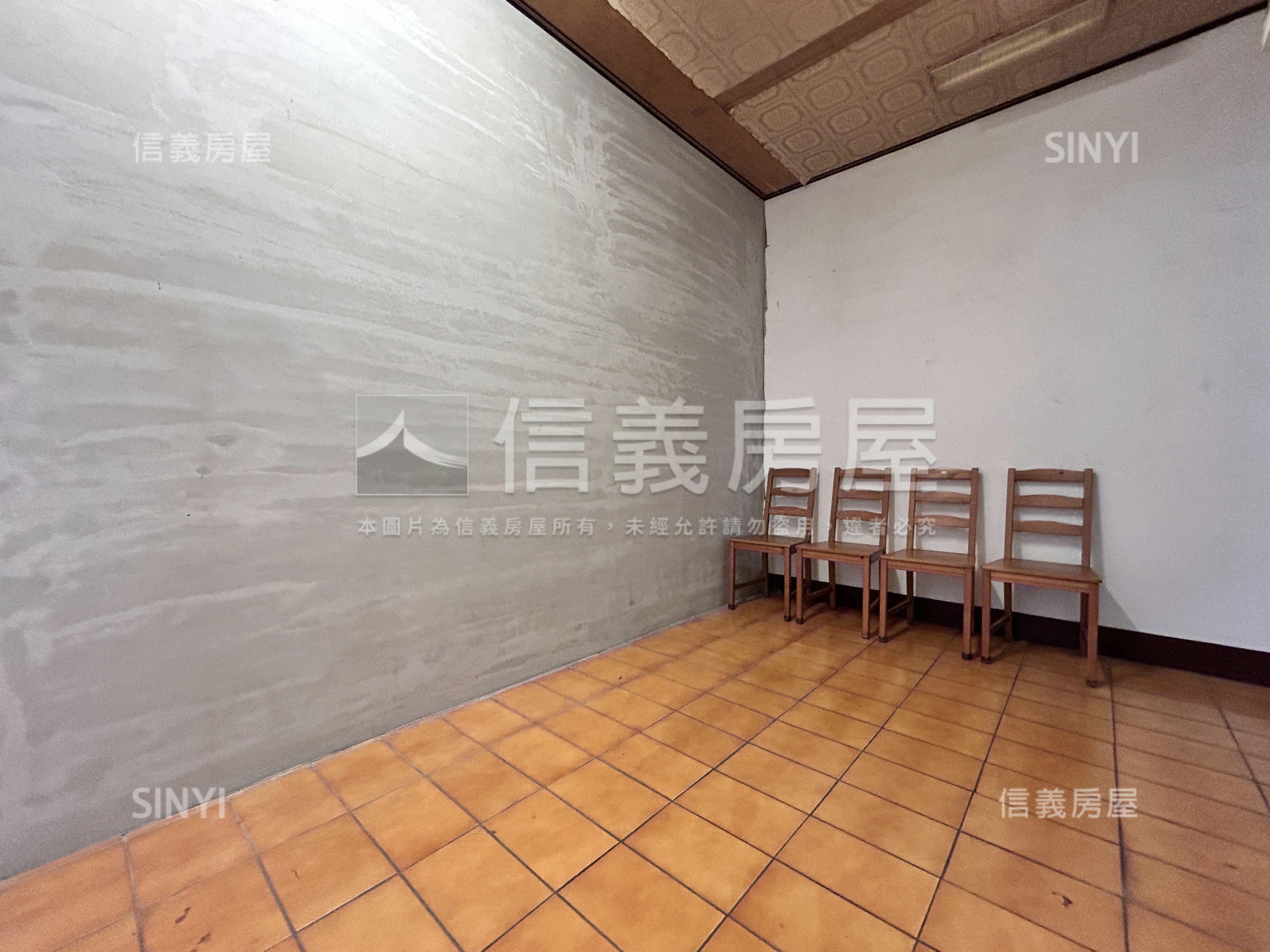 公益商圈精美街透天房屋室內格局與周邊環境